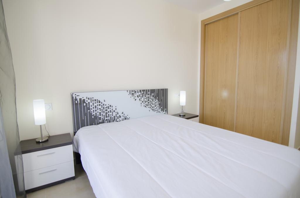 Residencial Linnea Sol By Mar Holidays أوريويلا المظهر الخارجي الصورة