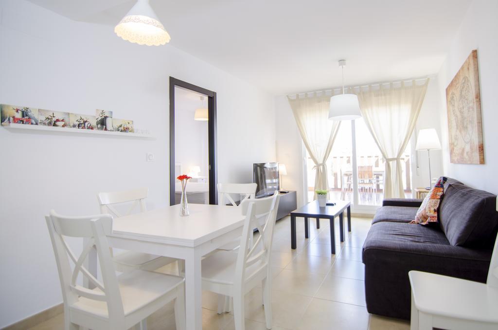 Residencial Linnea Sol By Mar Holidays أوريويلا المظهر الخارجي الصورة