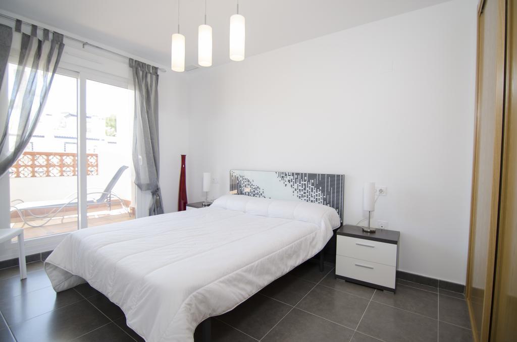 Residencial Linnea Sol By Mar Holidays أوريويلا المظهر الخارجي الصورة